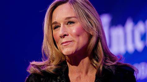 Burberry’s ‘wicked smart’ Ahrendts poised to make over Apple’s 